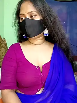 Idhika Paul online show from January 26, 2025, 2:03 am