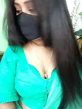 Idhika Paul online show from December 19, 2025, 8:54 am