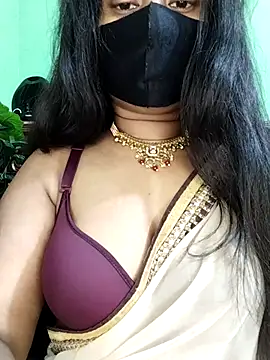 Snapshot of Idhika_Paul chatting on February 6, 2026, 12:04 am Idhika Paul online show from February 6, 2026, 12:04 am