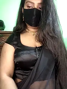 Snapshot of Idhika_Paul chatting on February 8, 2026, 12:47 am Idhika Paul online show from February 8, 2026, 12:47 am