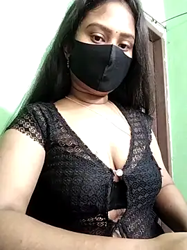 Snapshot of Idhika_Paul chatting on February 9, 2026, 11:36 am Idhika Paul online show from February 9, 2026, 11:36 am