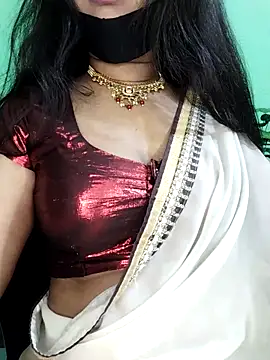 Snapshot of Idhika_Paul chatting on February 23, 2026, 12:19 am Idhika Paul online show from February 23, 2026, 12:19 am