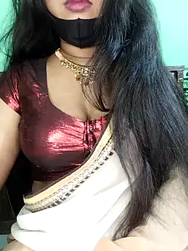 Snapshot of Idhika_Paul chatting on February 23, 2026, 3:31 pm Idhika Paul online show from February 23, 2026, 3:31 pm