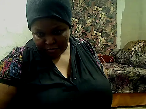 Snapshot of HOTSUGARX5 chatting on May 28, 2026, 5:32 pm HOTSUGARX5 online show from May 28, 2026, 5:32 pm