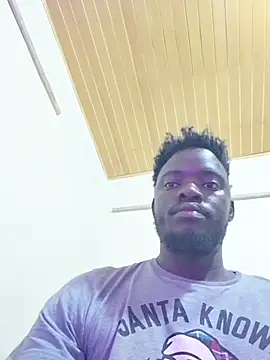 Snapshot of MaskedGQ chatting on October 18, 2025, 12:13 am MaskedGQ online show from October 18, 2025, 12:13 am