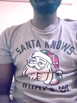 Snapshot of MaskedGQ chatting on October 18, 2025, 12:28 pm MaskedGQ online show from October 18, 2025, 12:28 pm