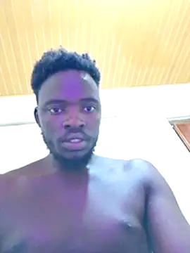 Snapshot of MaskedGQ chatting on October 27, 2025, 2:54 pm MaskedGQ online show from October 27, 2025, 2:54 pm