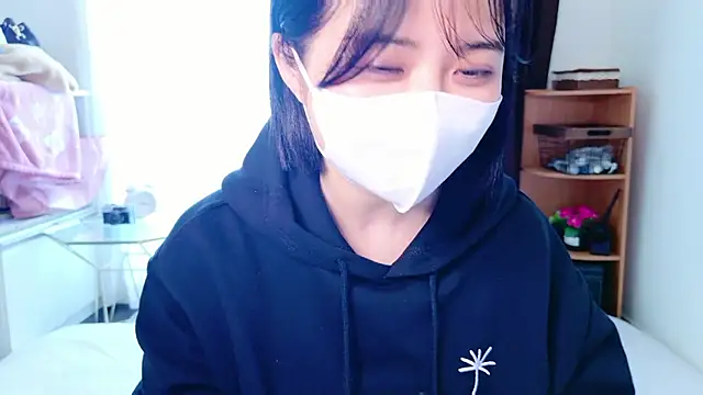 Nonchan  online show from November 24, 2025, 1:16 am