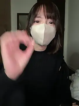 ranran ch online show from November 11, 2025, 1:38 am