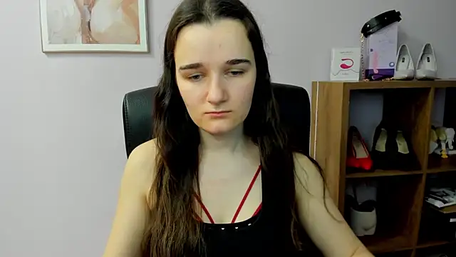 KateDelight online show from April 12, 2026, 6:51 am