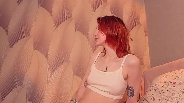 CrystalRey online show from February 24, 2025, 5:00 am