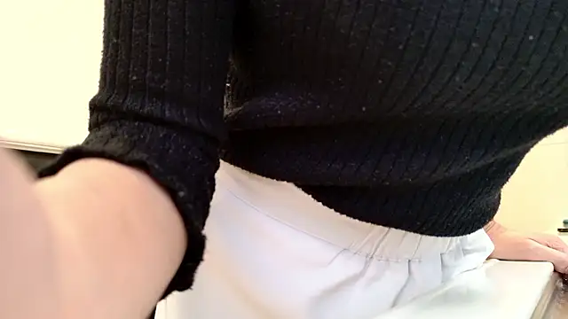 sayaka xo online show from February 3, 2026, 6:40 am