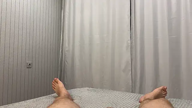 pussyrrraw online show from October 21, 2025, 5:46 pm