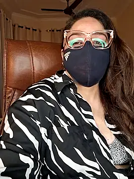 Snapshot of SEXY-Sardarni chatting on July 9, 2026, 2:21 pm SEXY-Sardarni online show from July 9, 2026, 2:21 pm