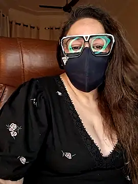Snapshot of SEXY-Sardarni chatting on July 10, 2026, 3:14 pm SEXY-Sardarni online show from July 10, 2026, 3:14 pm