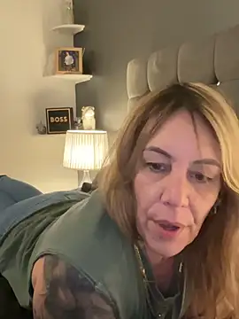 blondebitch2 online show from January 21, 2025, 7:17 pm