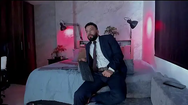 bruno woods online show from November 20, 2025, 1:55 pm