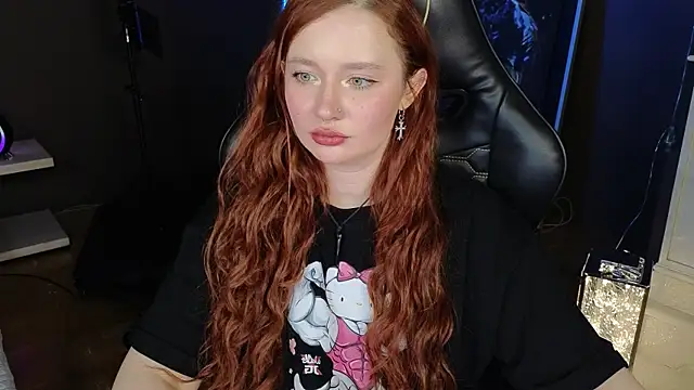 Snapshot of carolina_elf chatting on February 7, 2025, 8:55 am carolina elf online show from February 7, 2025, 8:55 am