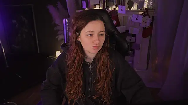 carolina elf online show from January 8, 2026, 5:21 am