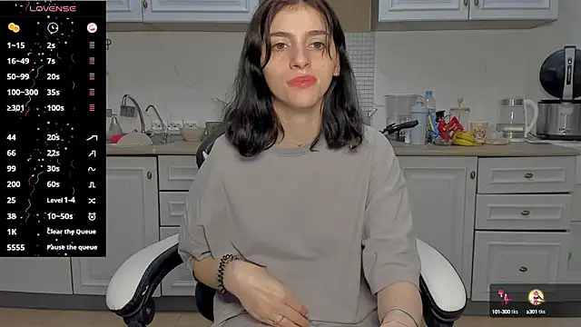 Snapshot of broosnica1 chatting on January 13, 2025, 9:41 am broosnica1 online show from January 13, 2025, 9:41 am
