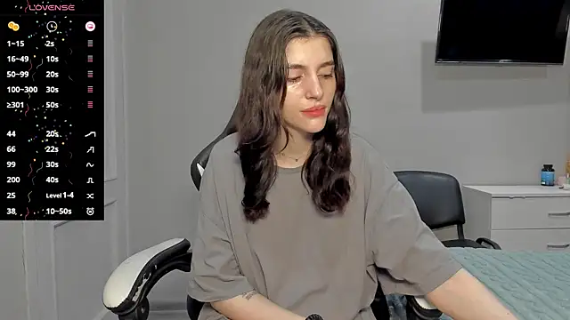 broosnica1 online show from December 5, 2025, 6:44 am