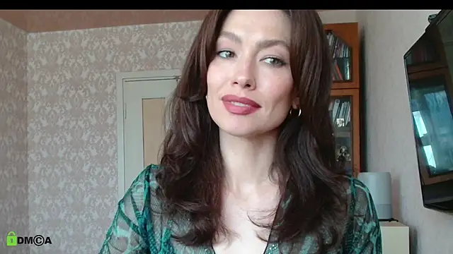 alicia spicy online show from June 12, 2026, 12:15 pm