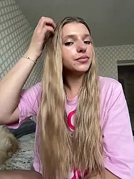 Snapshot of adel_secret chatting on July 9, 2026, 12:31 pm adel secret online show from July 9, 2026, 12:31 pm