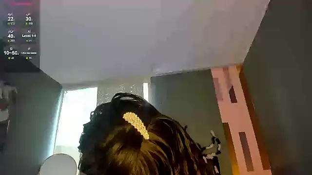 Charlotte  Brown  online show from October 16, 2025, 1:45 pm