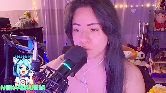  niiky online show from February 10, 2026, 3:27 pm