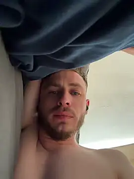 Julian128 online show from June 24, 2026, 3:55 pm