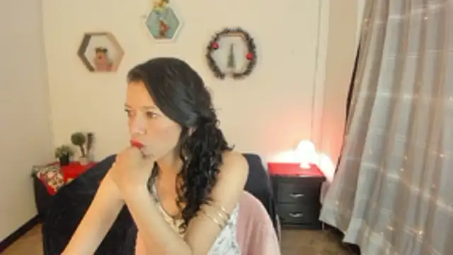 Paloma victory online show from December 5, 2025, 8:49 pm