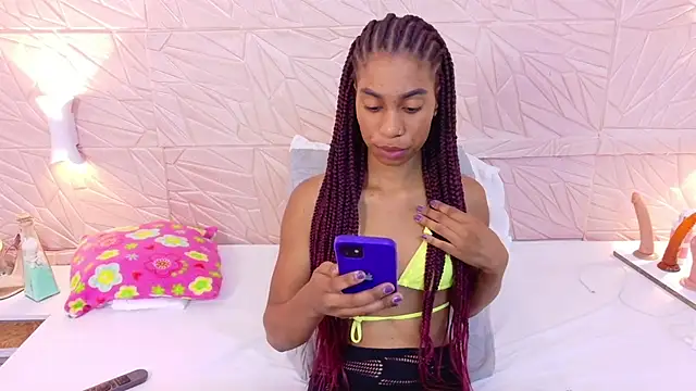 Snapshot of Amarantha_love69 chatting on September 18, 2025, 2:19 pm Amarantha love69 online show from September 18, 2025, 2:19 pm