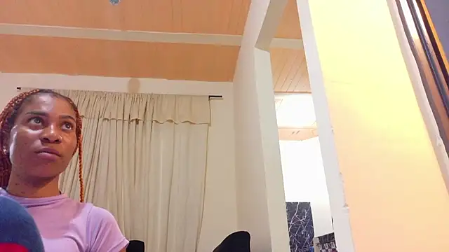 Snapshot of Amarantha_love69 chatting on December 1, 2025, 10:37 pm Amarantha love69 online show from December 1, 2025, 10:37 pm