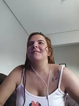 Bruninha Hot10 online show from June 18, 2026, 7:07 pm