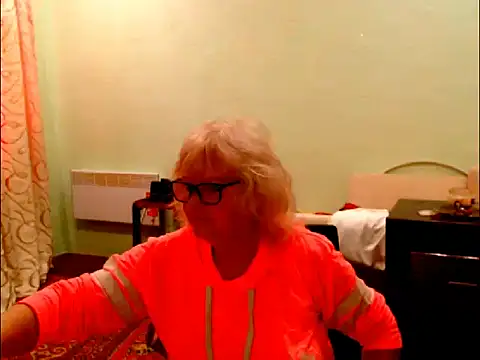 Natali7634 online show from April 16, 2026, 6:14 am