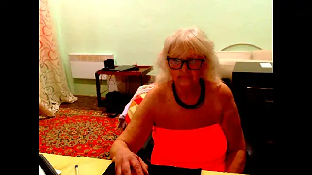 Natali7634 online show from May 20, 2026, 3:40 pm