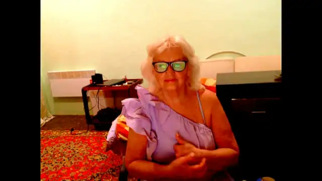 Natali7634 online show from May 28, 2026, 7:05 am