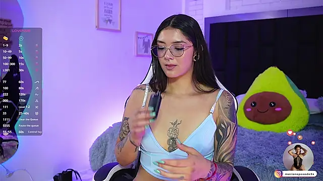 Marianamonroe  online show from October 2, 2025, 6:59 pm