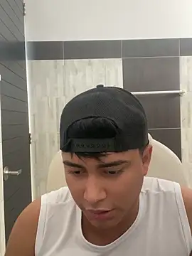 Snapshot of Angel_Brown1_ chatting on March 7, 2025, 4:00 pm Angel Brown1 online show from March 7, 2025, 4:00 pm