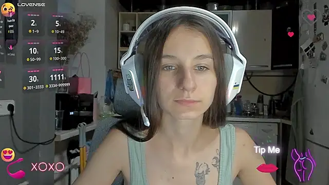  Nika Kik online show from October 1, 2025, 3:18 pm