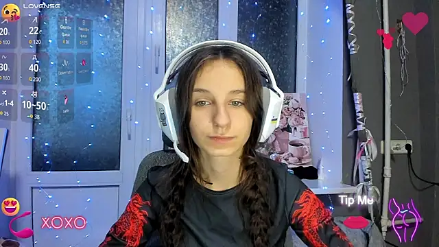  Nika Kik online show from October 20, 2025, 2:28 pm