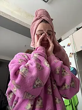 Snapshot of _Nika_Kik chatting on February 10, 2026, 11:36 am Nika Kik online show from February 10, 2026, 11:36 am