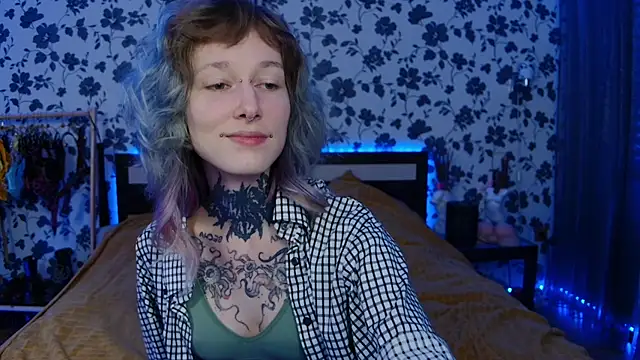 Snapshot of Littlespacemouse chatting on October 7, 2025, 2:25 pm Littlespacemouse online show from October 7, 2025, 2:25 pm