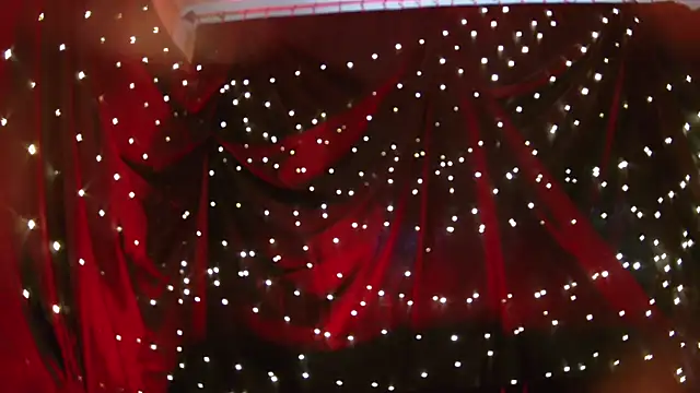 Snapshot of Littlespacemouse chatting on November 11, 2025, 6:46 am Littlespacemouse online show from November 11, 2025, 6:46 am