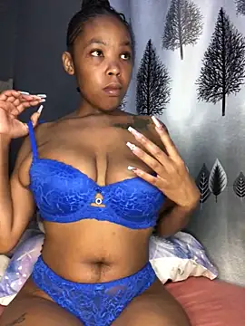 Snapshot of Nicole_Liam_ chatting on October 24, 2025, 12:30 am Nicole Liam online show from October 24, 2025, 12:30 am