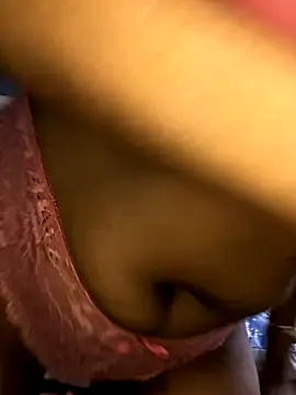 Snapshot of Nicole_Liam_ chatting on October 26, 2025, 8:53 am Nicole Liam online show from October 26, 2025, 8:53 am