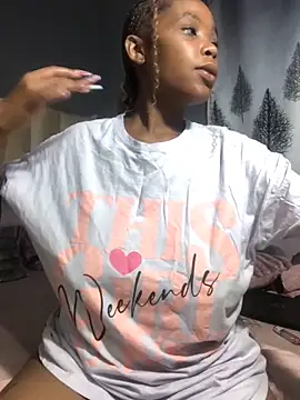 Snapshot of Nicole_Liam_ chatting on November 5, 2025, 8:09 pm Nicole Liam online show from November 5, 2025, 8:09 pm