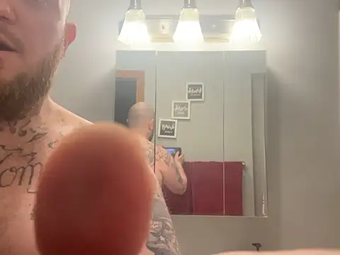 Snapshot of Satans_Play chatting on March 19, 2025, 7:18 am Satans Play online show from March 19, 2025, 7:18 am