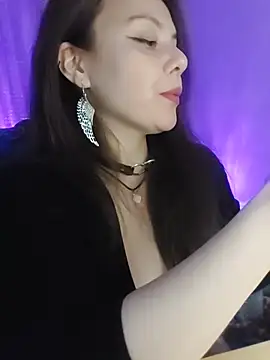 Kimiechanuwu online show from March 2, 2026, 4:14 pm