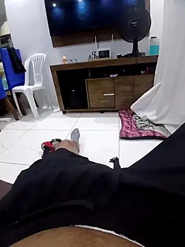 Snapshot of Seductiveblack chatting on February 3, 2026, 6:24 pm Seductiveblack online show from February 3, 2026, 6:24 pm